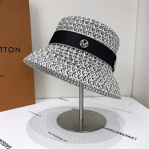 cappello con veletta dior|Cappelli Dior per Donna .